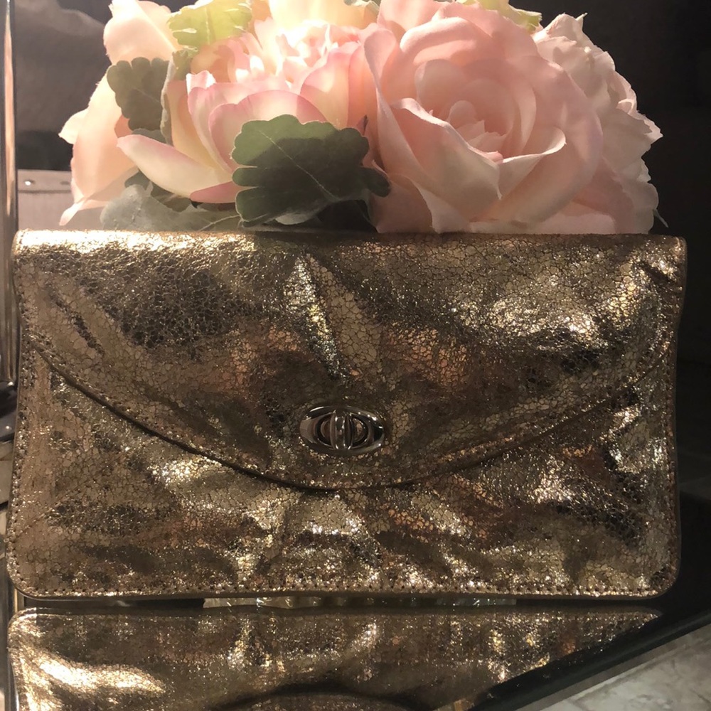 NWOT vegan gold clutch